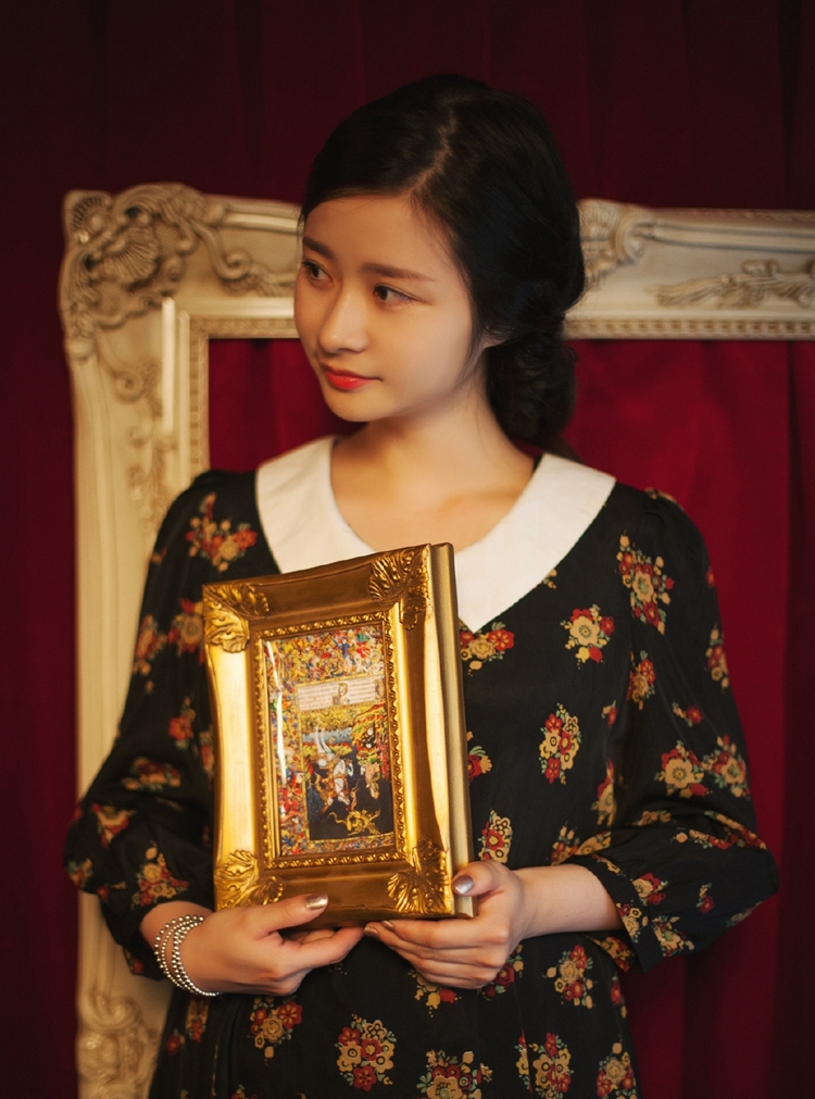 名媛气质美女优雅精致面容清纯萝莉私拍图片