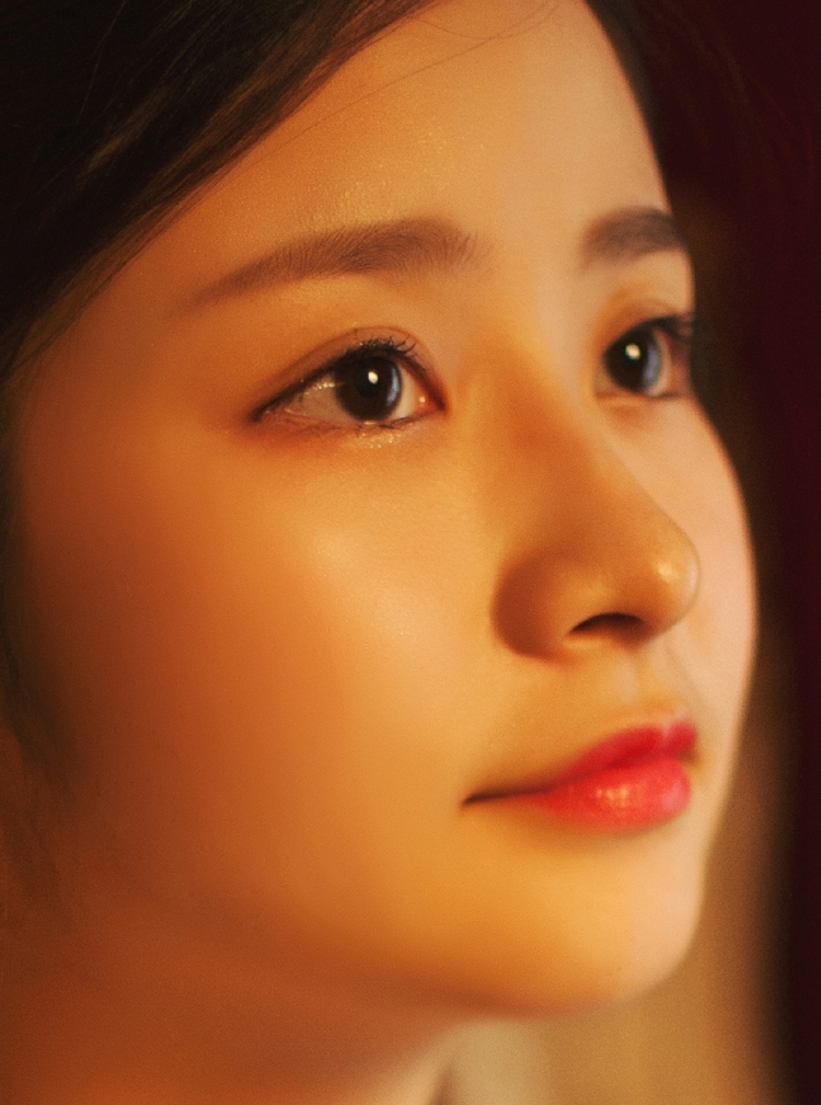 名媛气质美女优雅精致面容清纯萝莉私拍图片