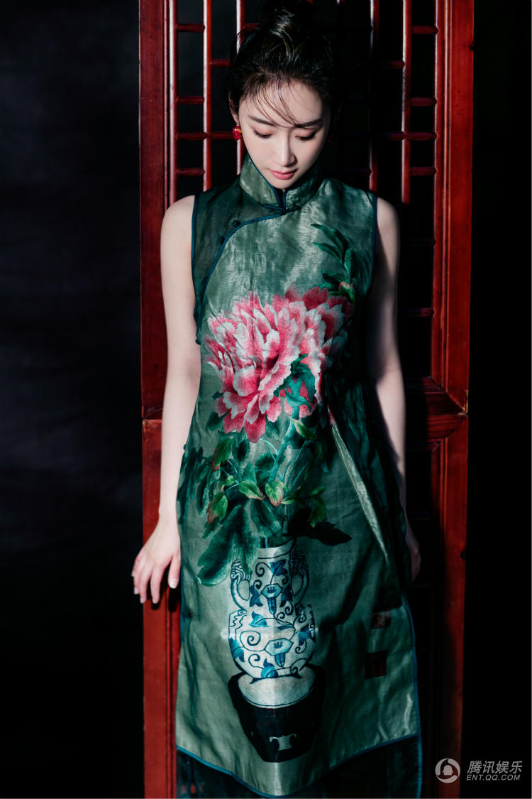 启星中国风写真图片  展示东方女性独有的柔美