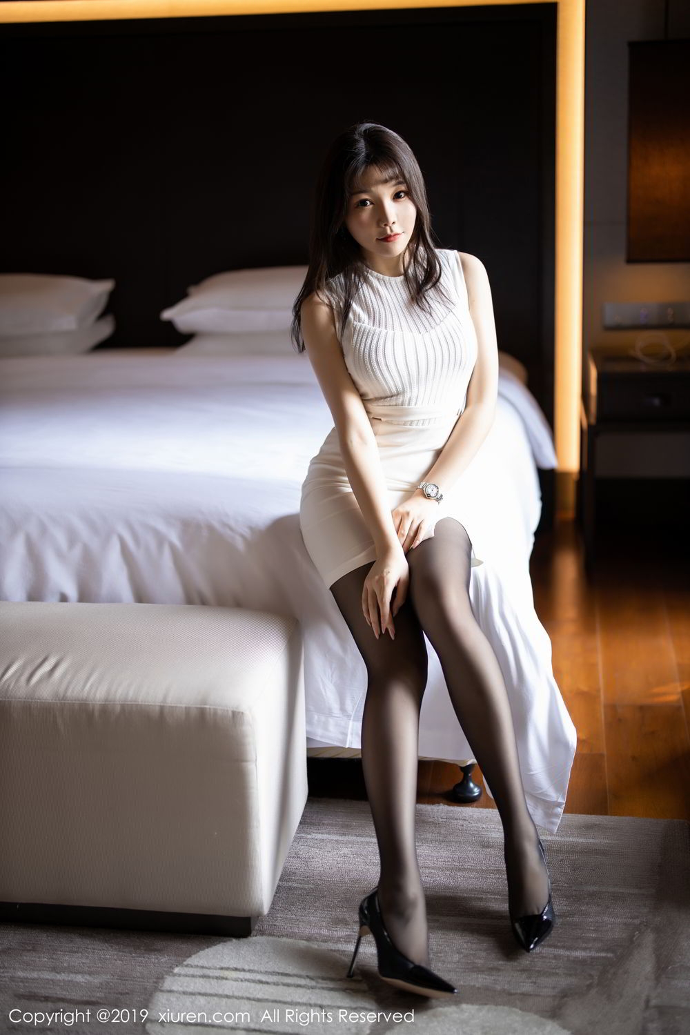 性感销魂的美少妇诱人的身材前凸后翘透视黑丝私密图库