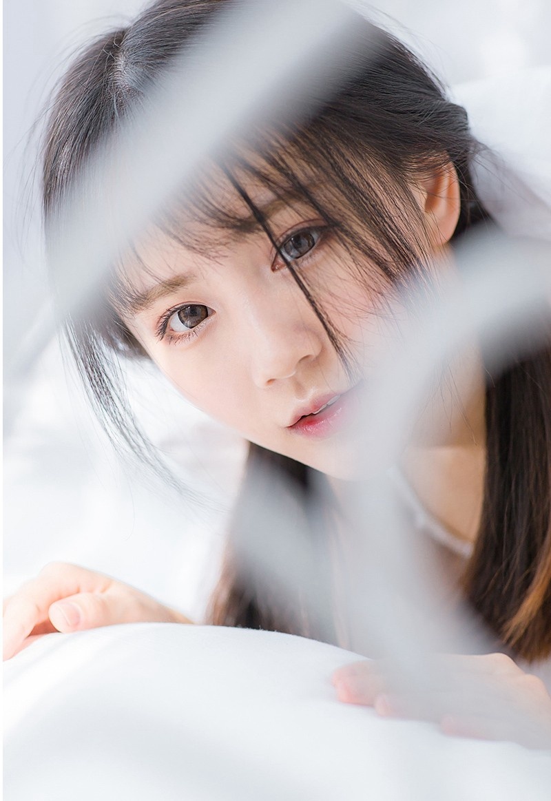 街拍头条女神翘臀丰乳大长腿极品绝色诱惑美女私拍