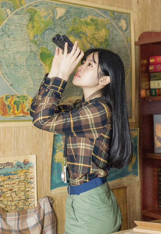 街拍头条女神翘臀丰乳大长腿极品绝色诱惑美女私拍