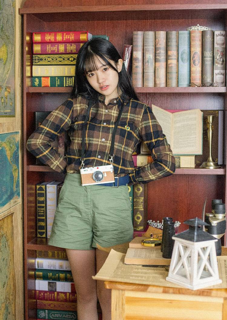 街拍头条女神翘臀丰乳大长腿极品绝色诱惑美女私拍