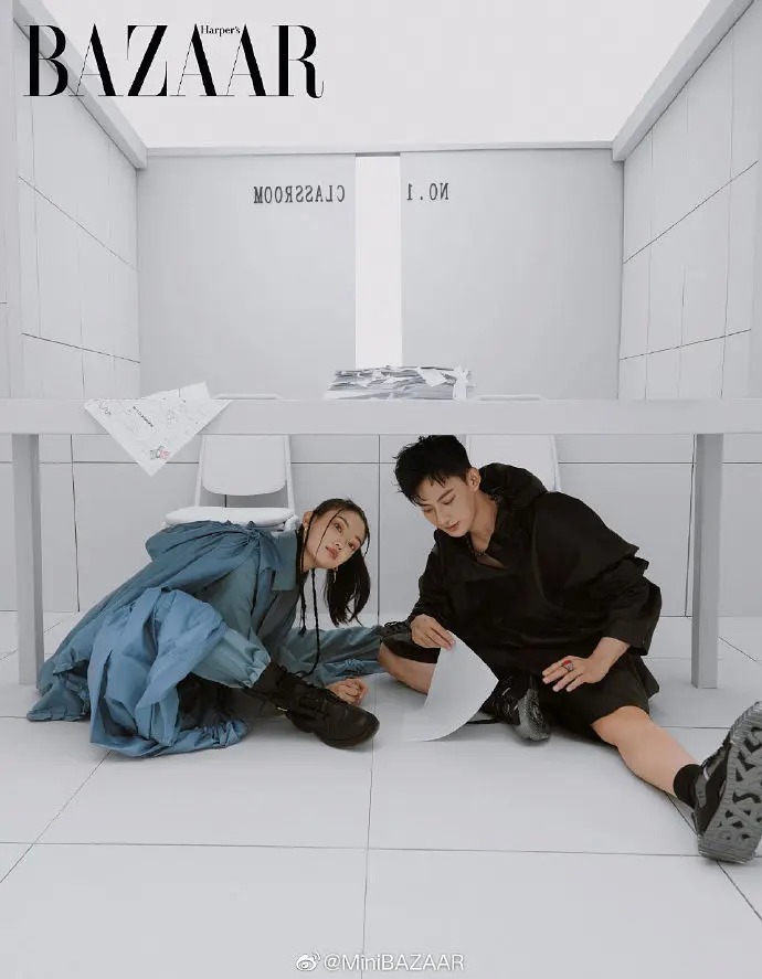 潮流明星赵文浩田依桐个性杂志大片