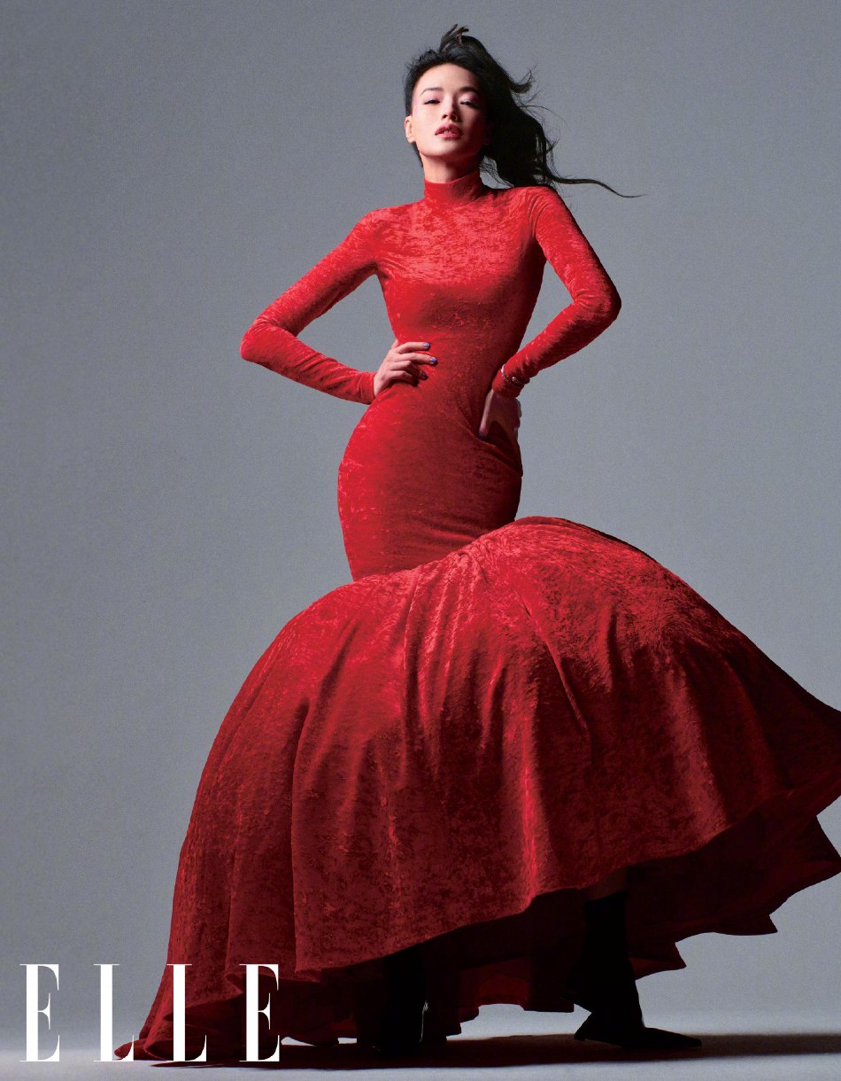 舒淇粉嫩桃花妆俏皮高马尾写真