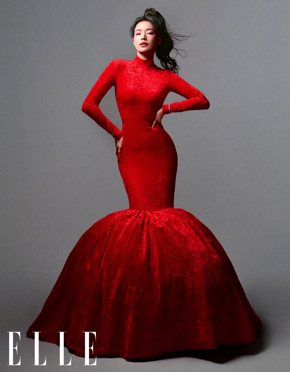 舒淇粉嫩桃花妆俏皮高马尾写真