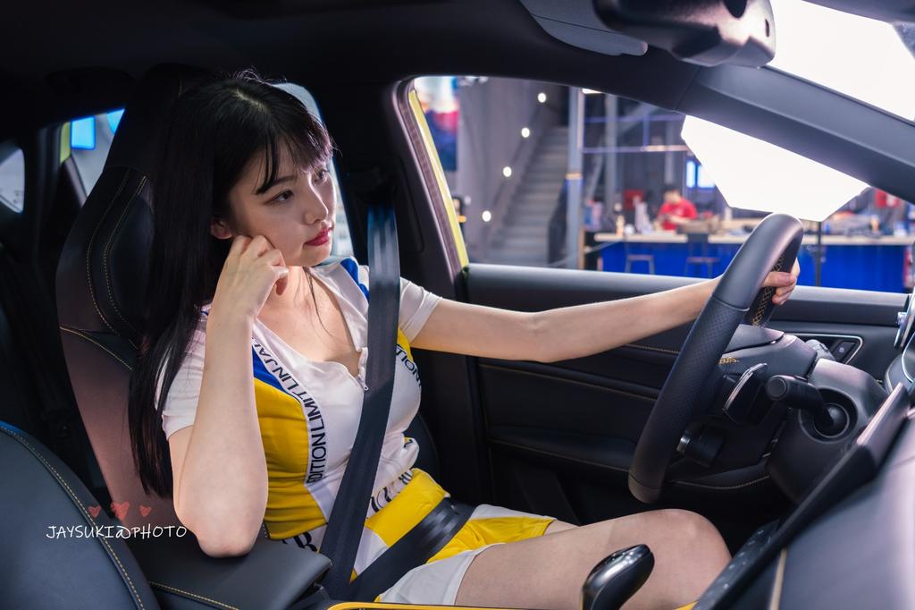 性感尤物风骚妩媚美女辣图