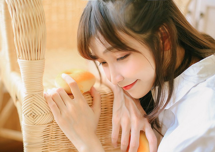 Beautyleg白丝细腿美女超短警服诱惑