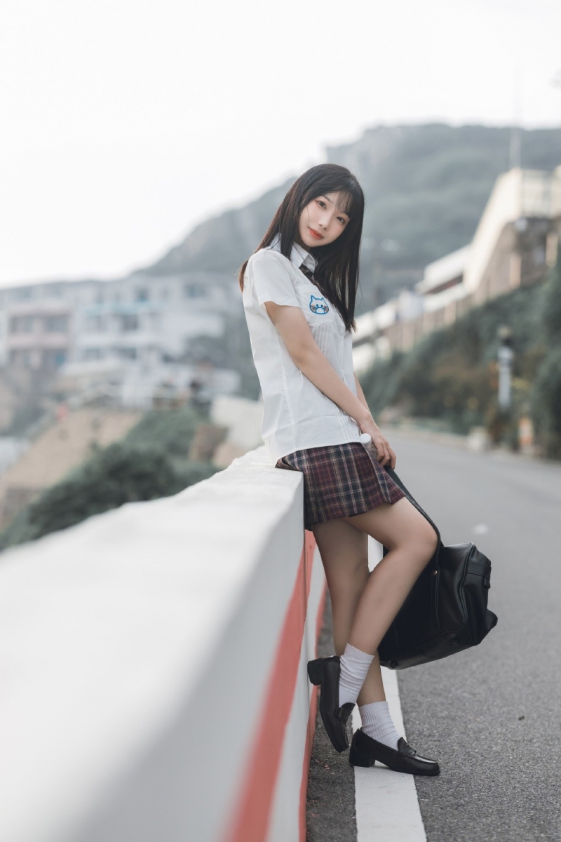 JK制服美女身姿窈窕曼妙女生图片