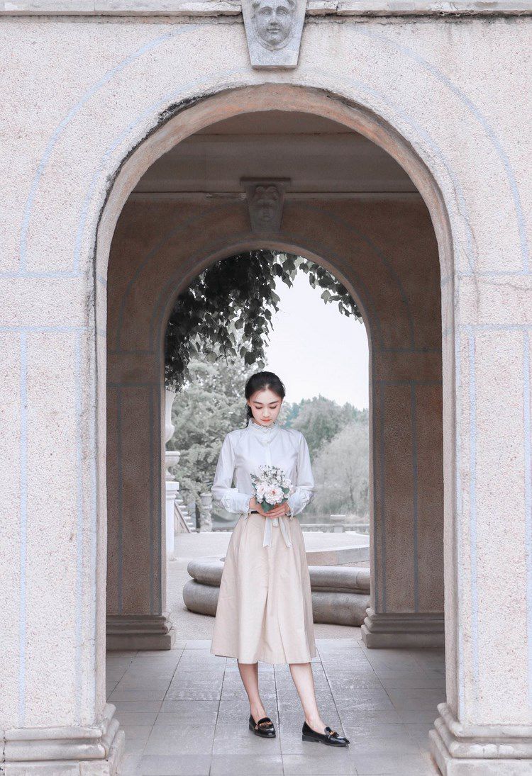 御姐美女极致惹火春光无限性感写真