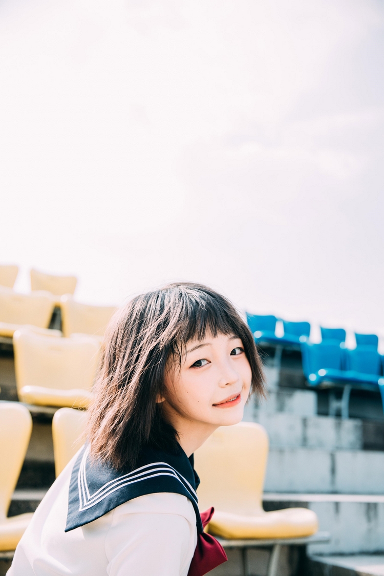 校园女神现役JK青春日常少女黑丝美腿写真