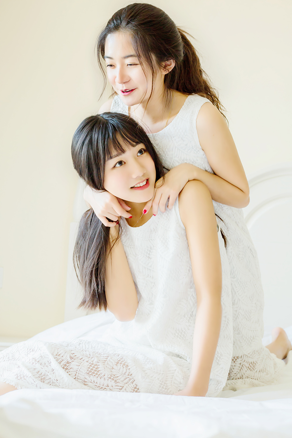 极品嫩模周于希学生装黑丝袜直男控福利摄影