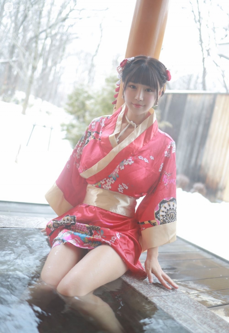 温泉和服美女尽显湿身诱惑写真