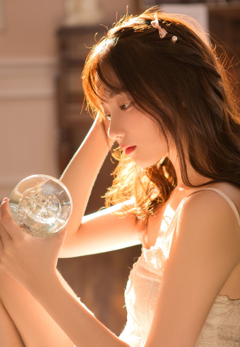 网红美女乖巧可人居家日系文艺人体欣赏写真