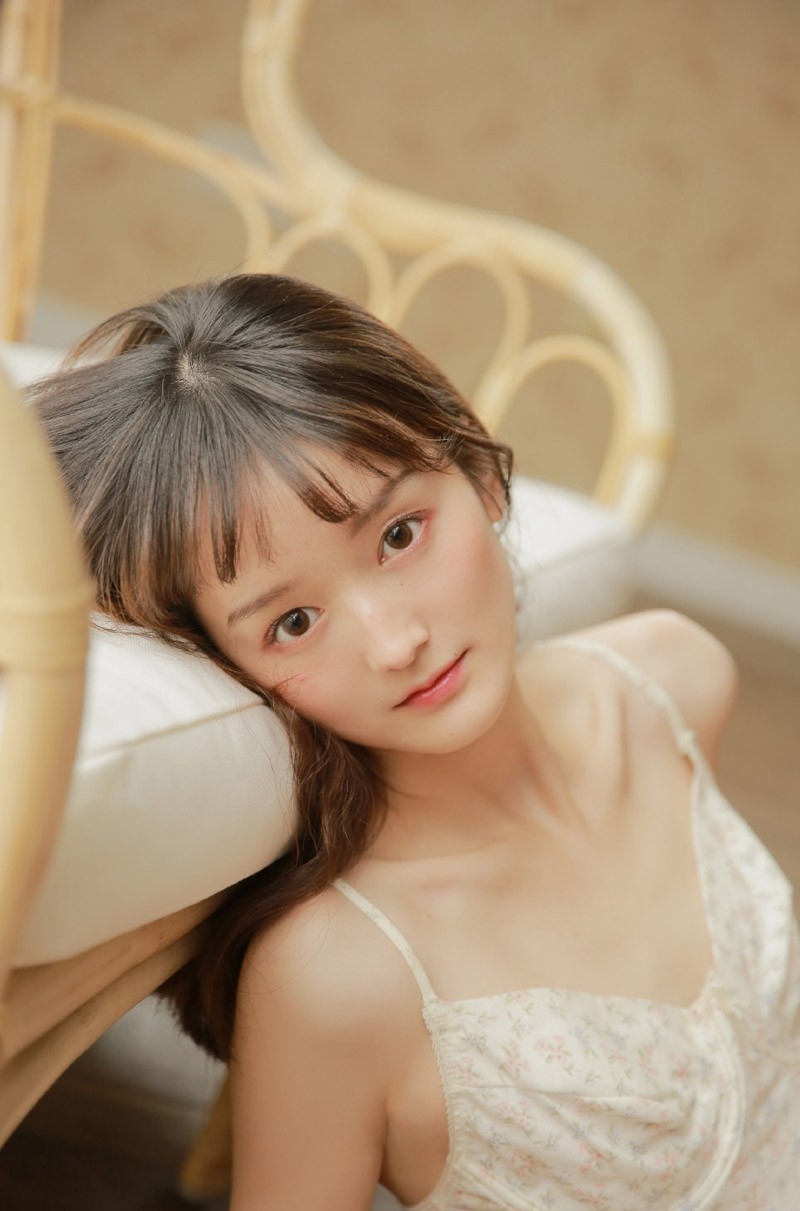 风骚甜美少妇居家连体情趣内衣诱人性感大胆顶级写真