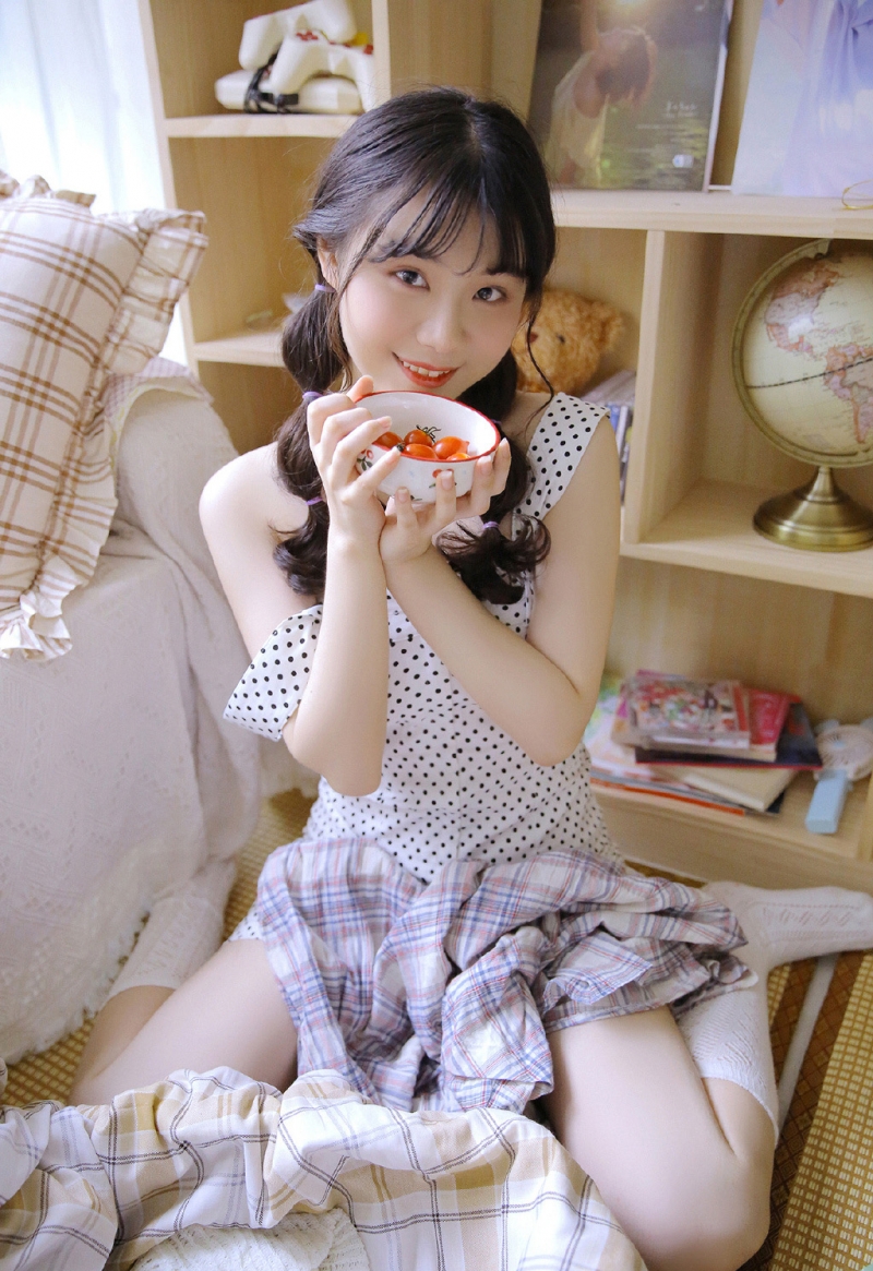 小清新美少女白丝美腿精选图片