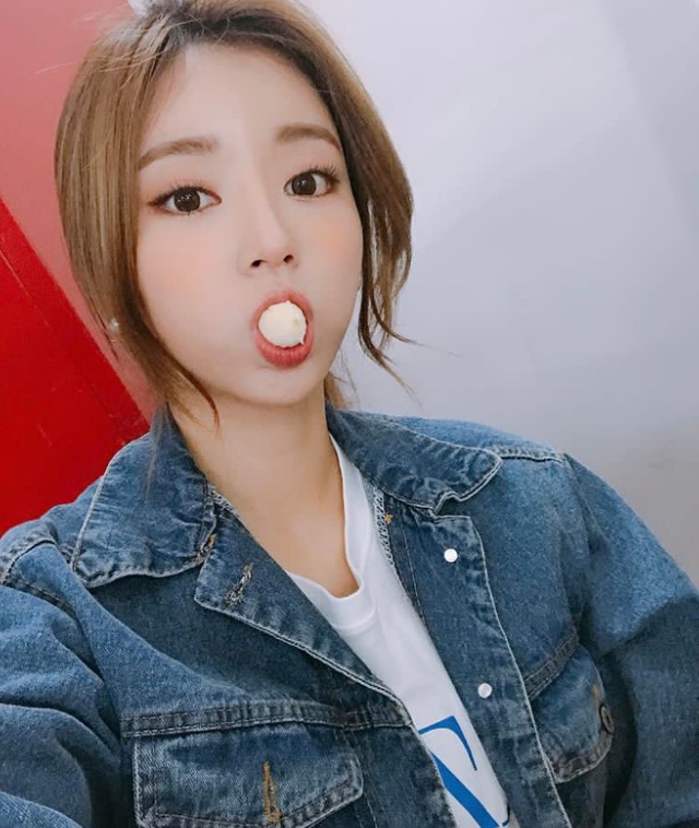 韩国美女生活照