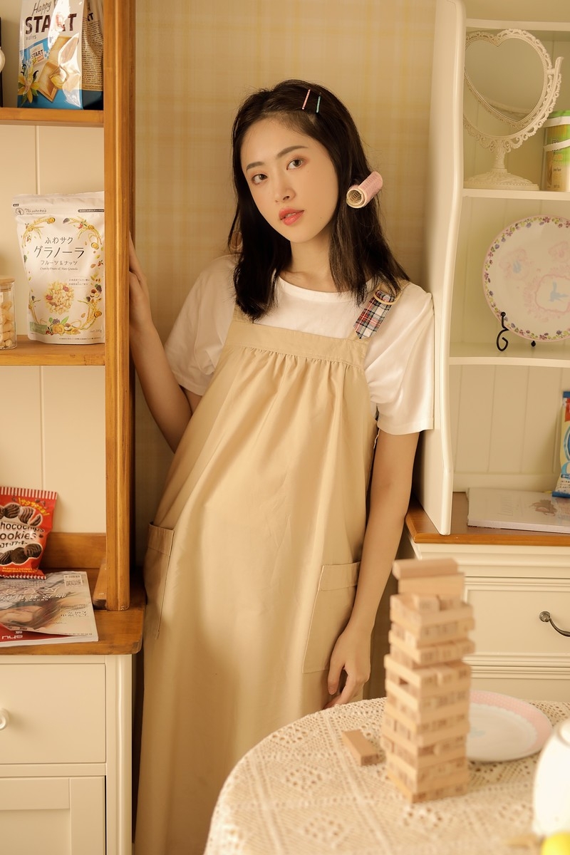 文艺美女小清新天然素人居家性感生活照图集写真