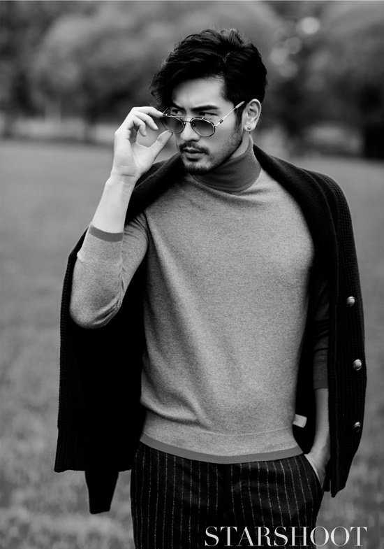 成熟大叔高以翔电眼吸晴眼神熟男个人魅力写真图片