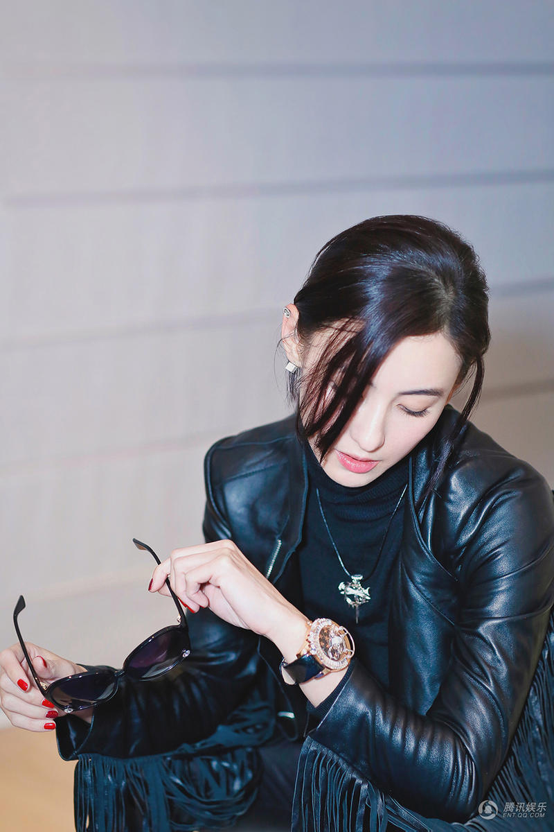 张柏芝穿飘逸仙女裙 美艳撩人心