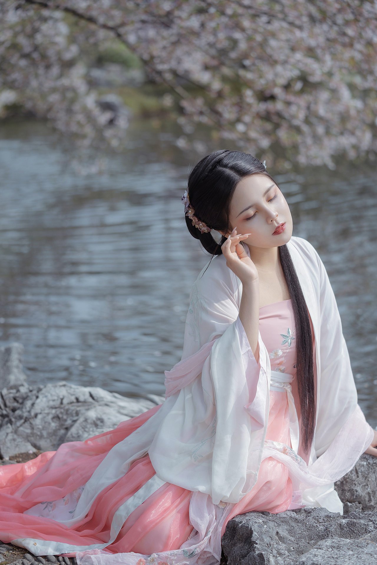 气质飘飘的古装美人风韵古风摄影