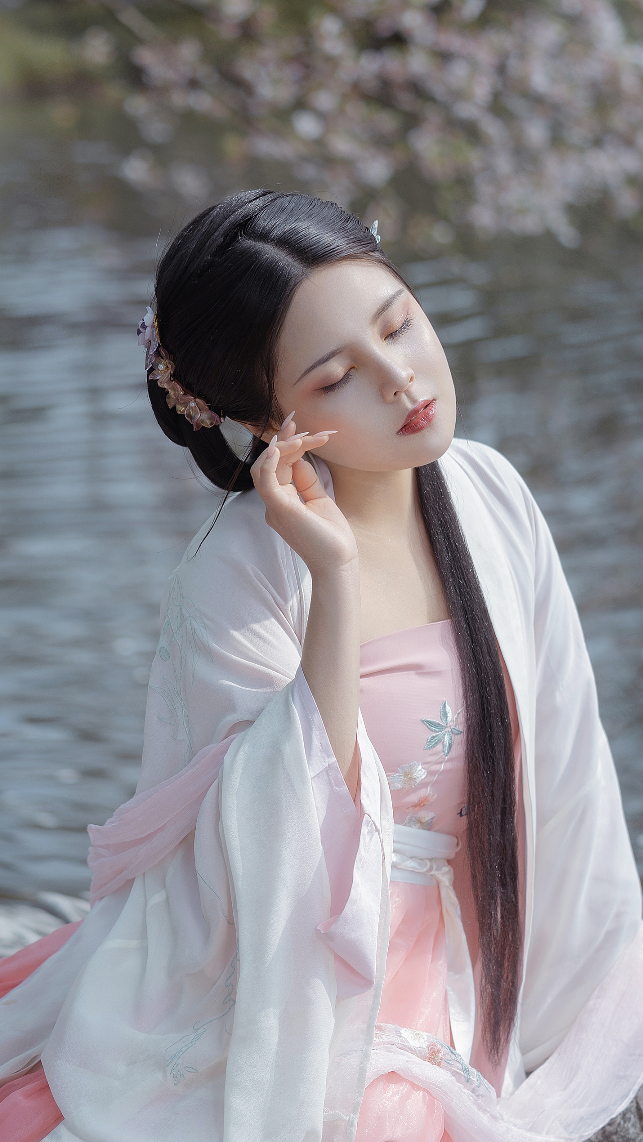 气质飘飘的古装美人风韵古风摄影