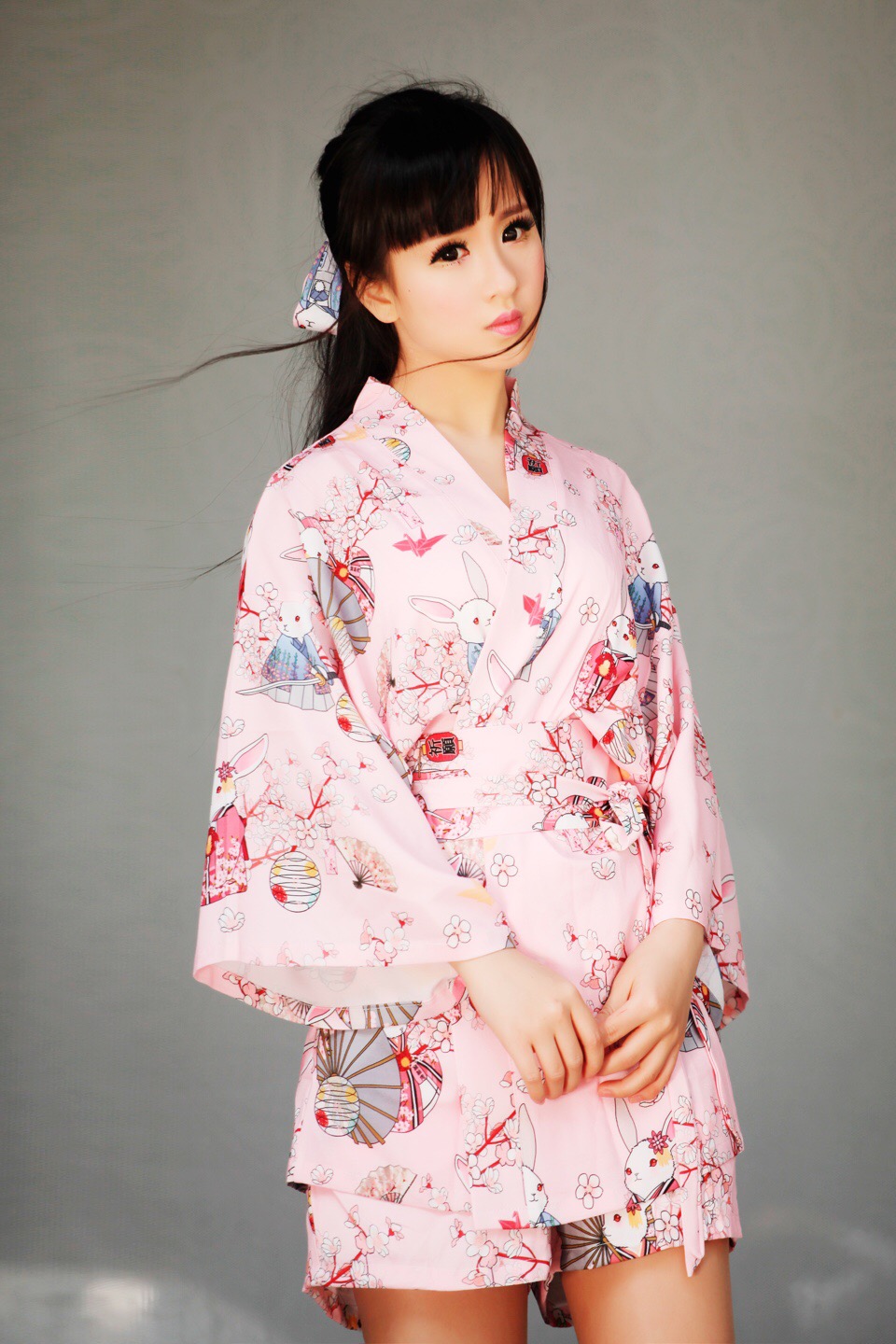 瓜子小鼻子小脸刘海古装美女