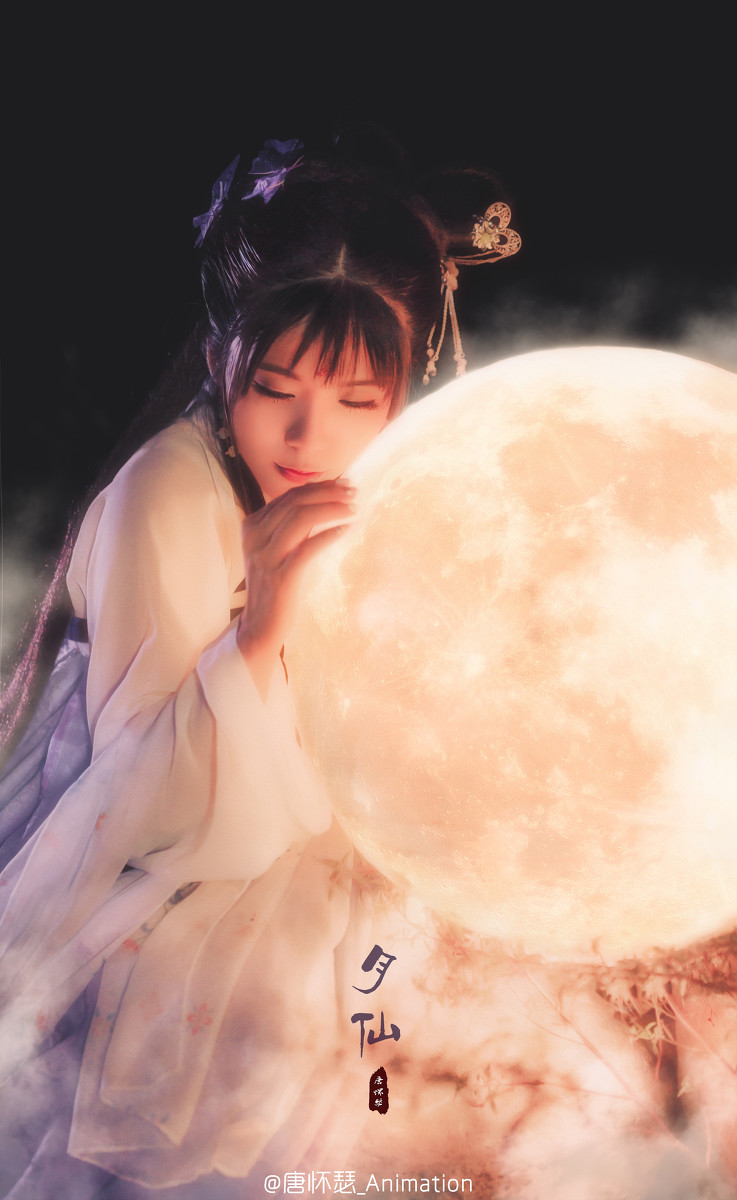 清纯脸蛋美女嫦娥古装造型写真