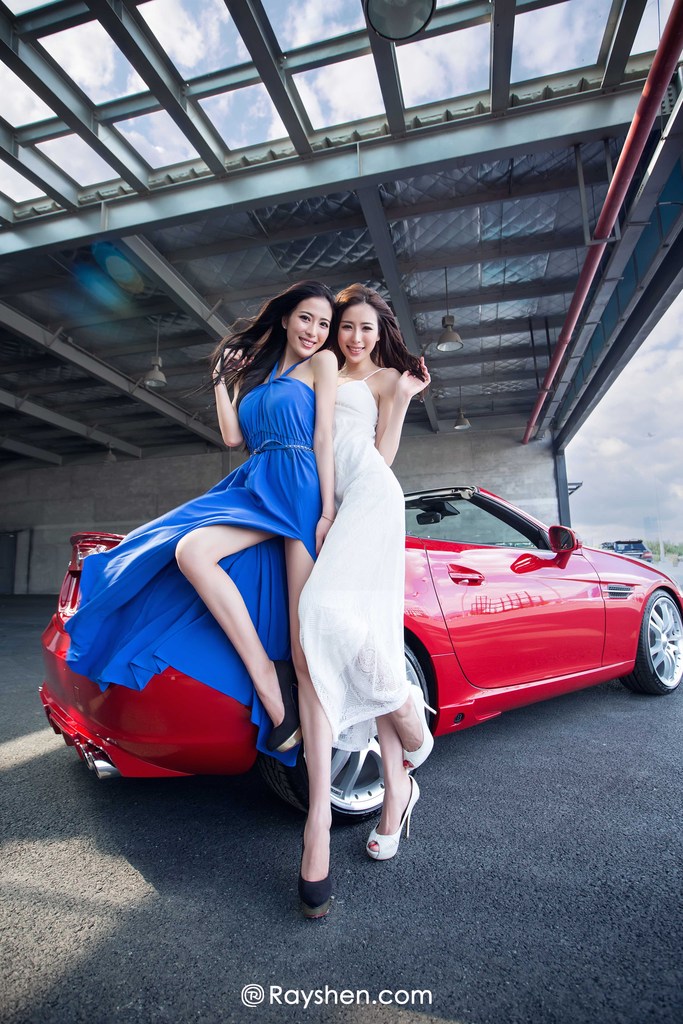 性感蕾丝花边网状丝袜摩托车美女