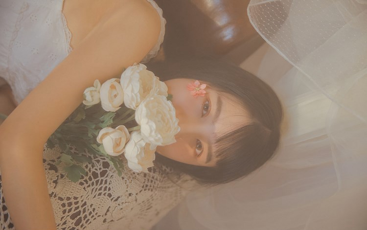 沟沟美女兔子情趣内衣原味丝袜国内偷拍精品酒店在线写真