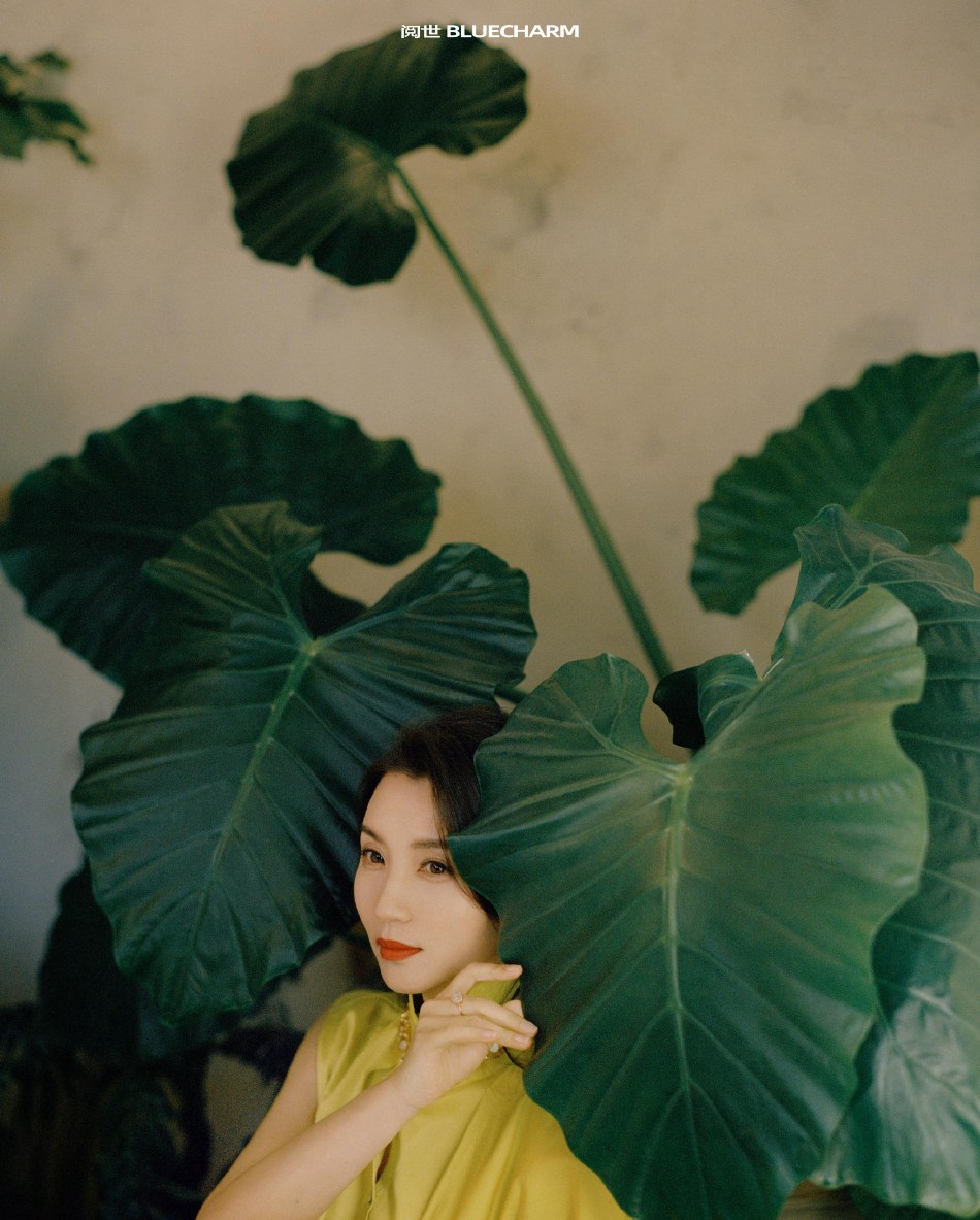 陈好时尚造型百变风格杂志写真