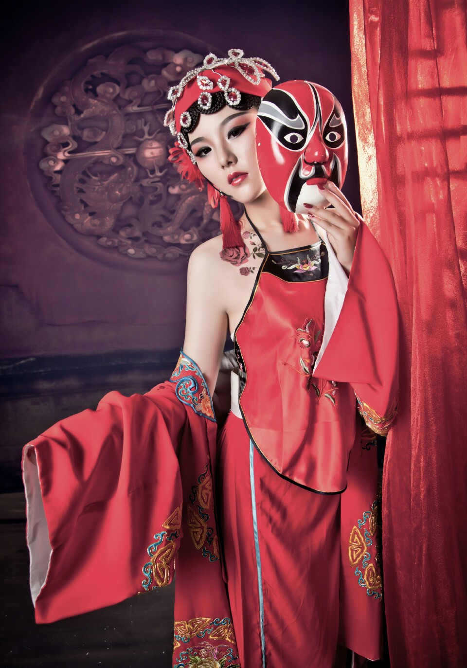 性感古装肚兜美女