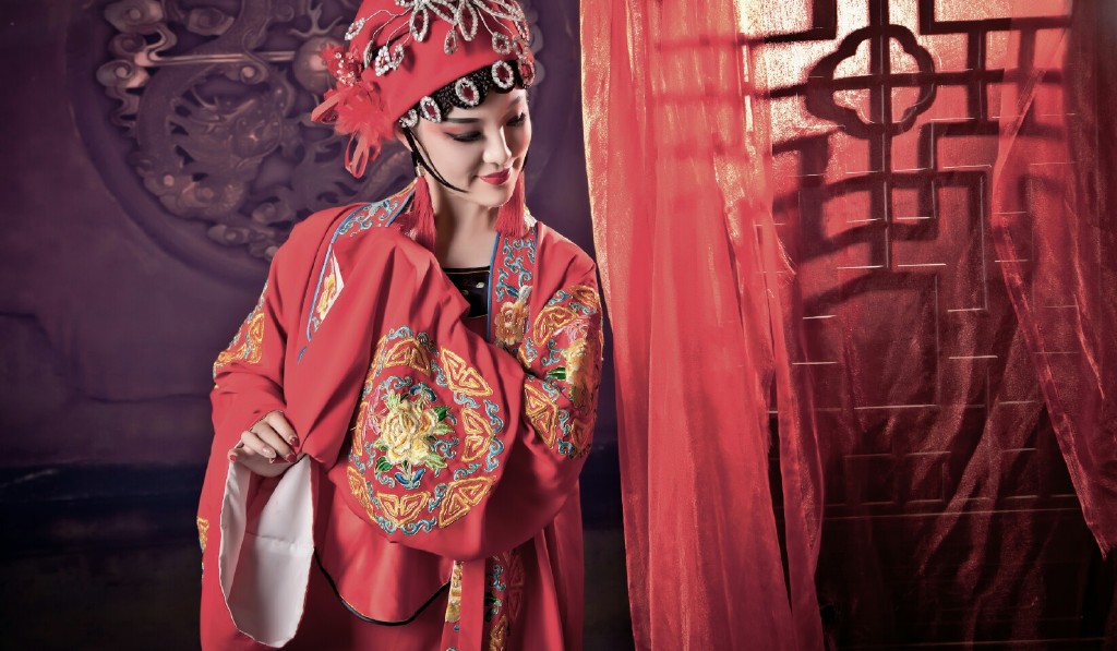 性感古装肚兜美女