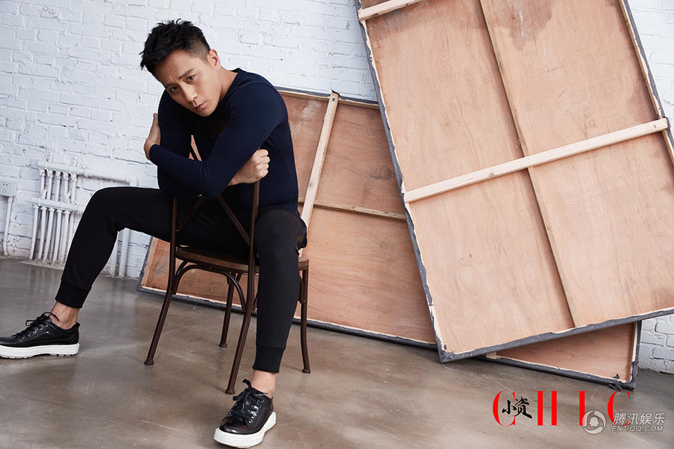 刘烨杂志封面大片 展示成熟稳重的一面