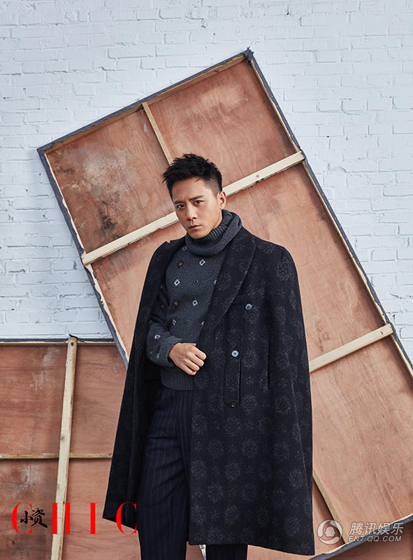 刘烨杂志封面大片 展示成熟稳重的一面