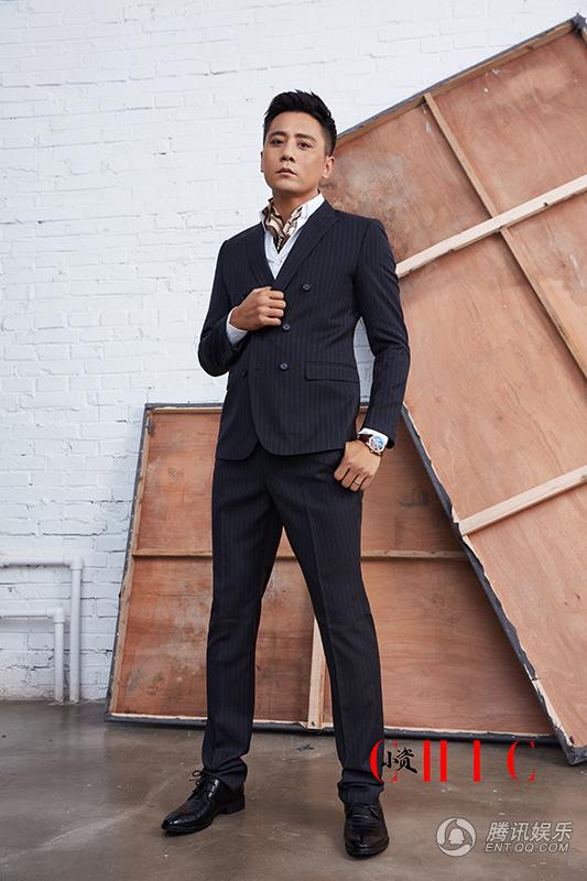 刘烨杂志封面大片 展示成熟稳重的一面