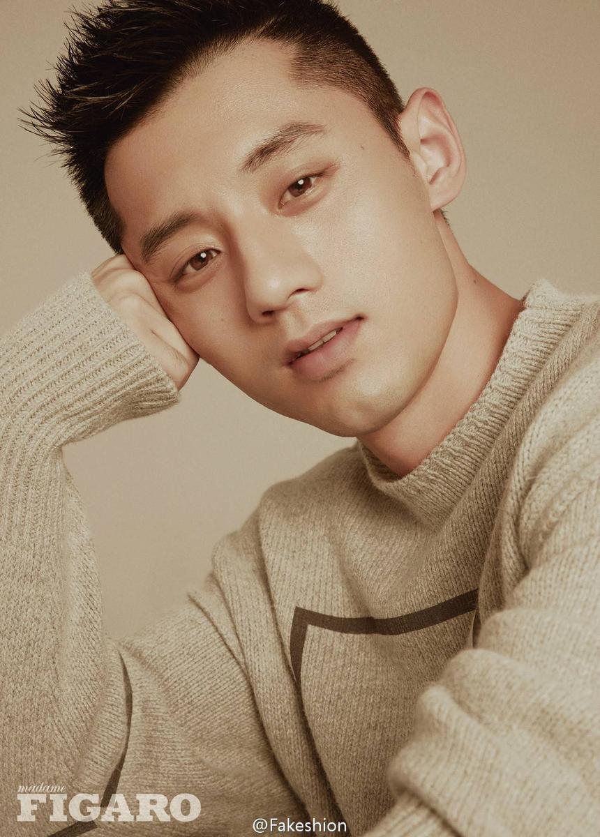 有点可爱又有点帅气的小藏獒张继科撩妹图片