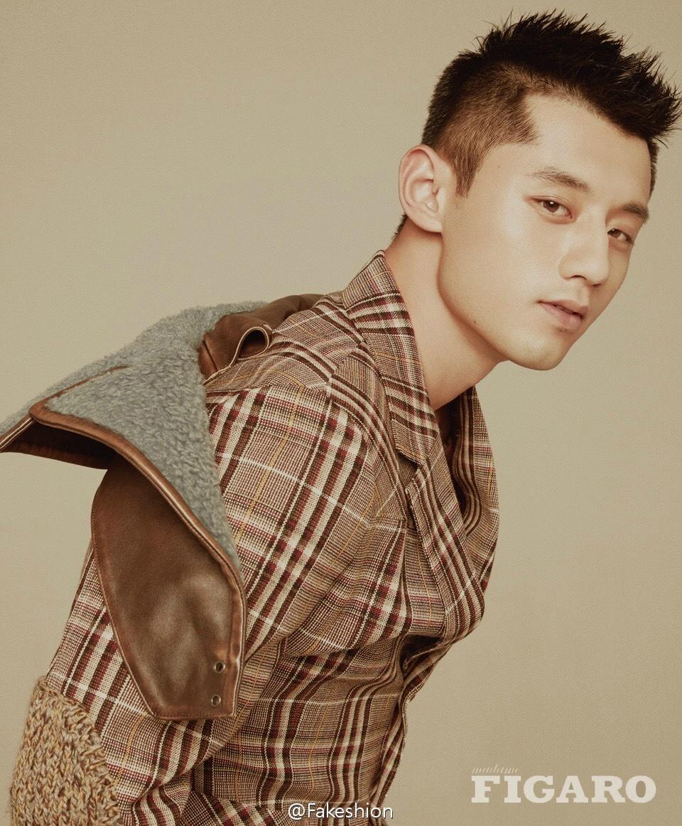 有点可爱又有点帅气的小藏獒张继科撩妹图片