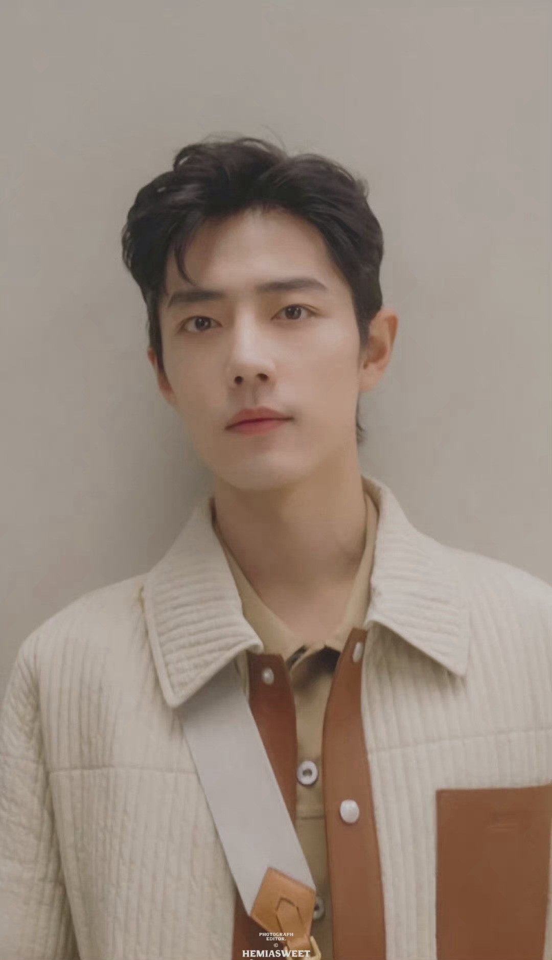 肖战春夏时尚大片意式摩登感演绎绅士之姿