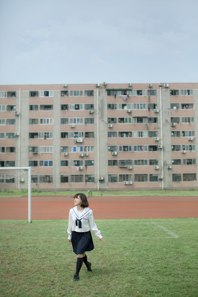 迷你裙黑丝玉腿美女重磅福利