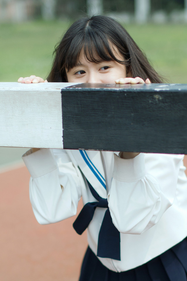 迷你裙黑丝玉腿美女重磅福利