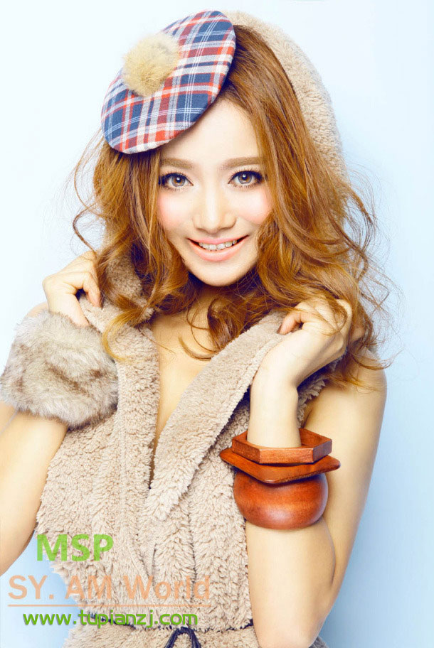 皮草清纯少女的甜美诱惑图片