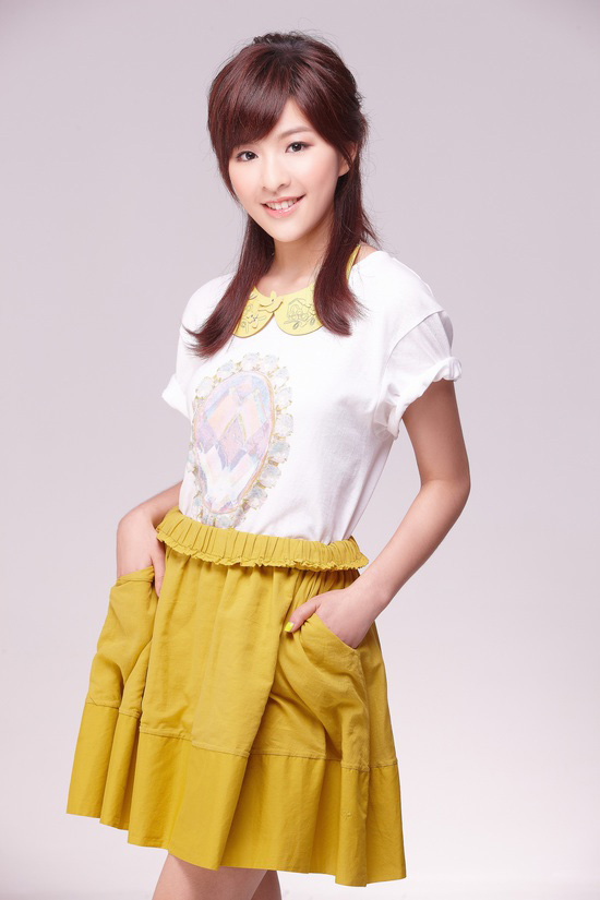 关诗敏写真图片 气质清新干净