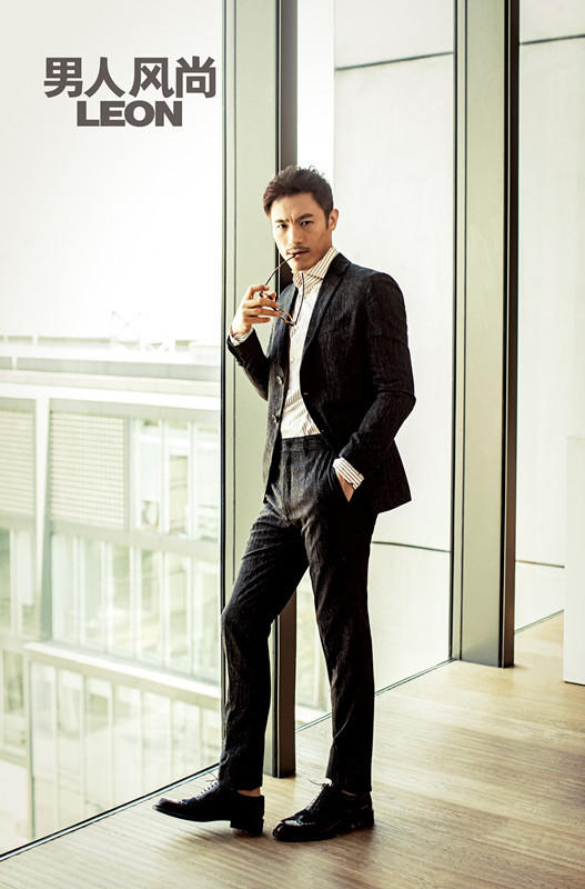 耿乐《男人风尚》时尚大片　清爽简约帅气撩人