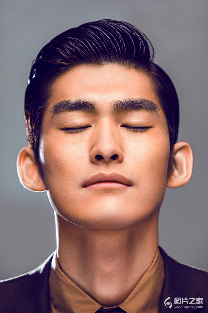 张翰搞怪证件写真 变表情帝玩转五官POSE