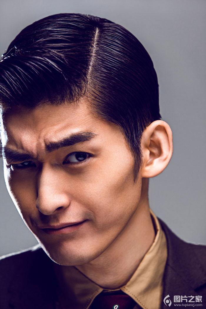 张翰搞怪证件写真 变表情帝玩转五官POSE