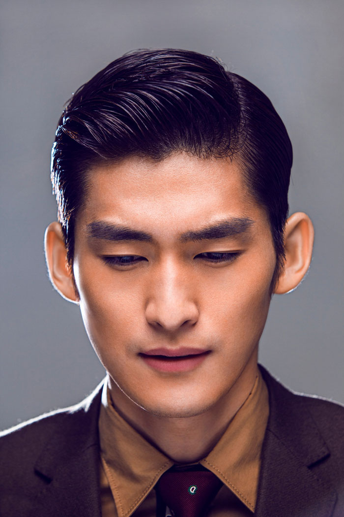 张翰搞怪证件写真 变表情帝玩转五官POSE