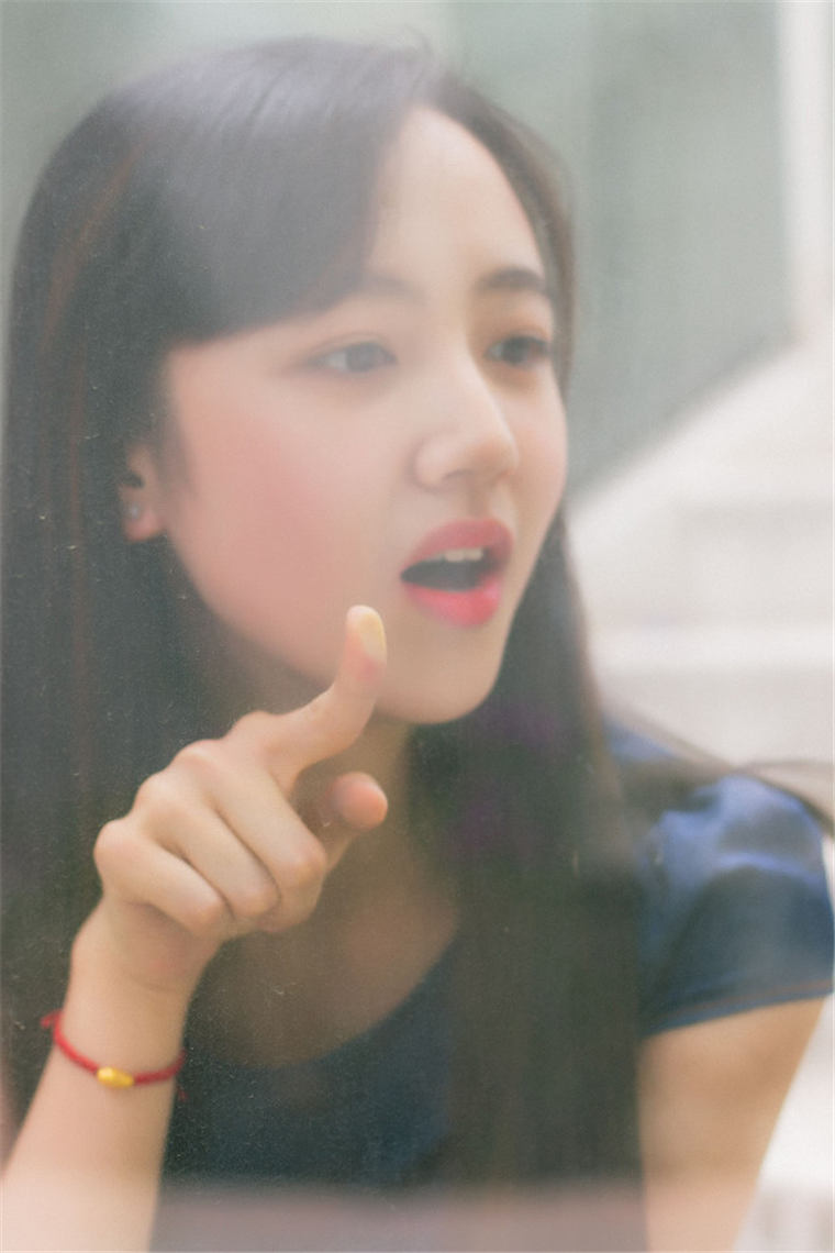 寂寞少妇沁馨美胸肥臀性感丁字裤大胆艺术照