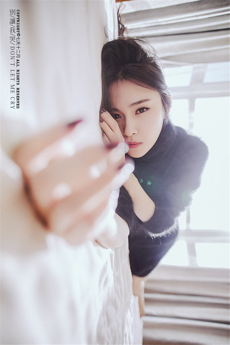 寂寞少妇沁馨美胸肥臀性感丁字裤大胆艺术照