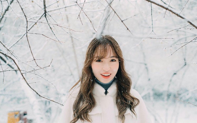 寂寞少妇沁馨美胸肥臀性感丁字裤大胆艺术照